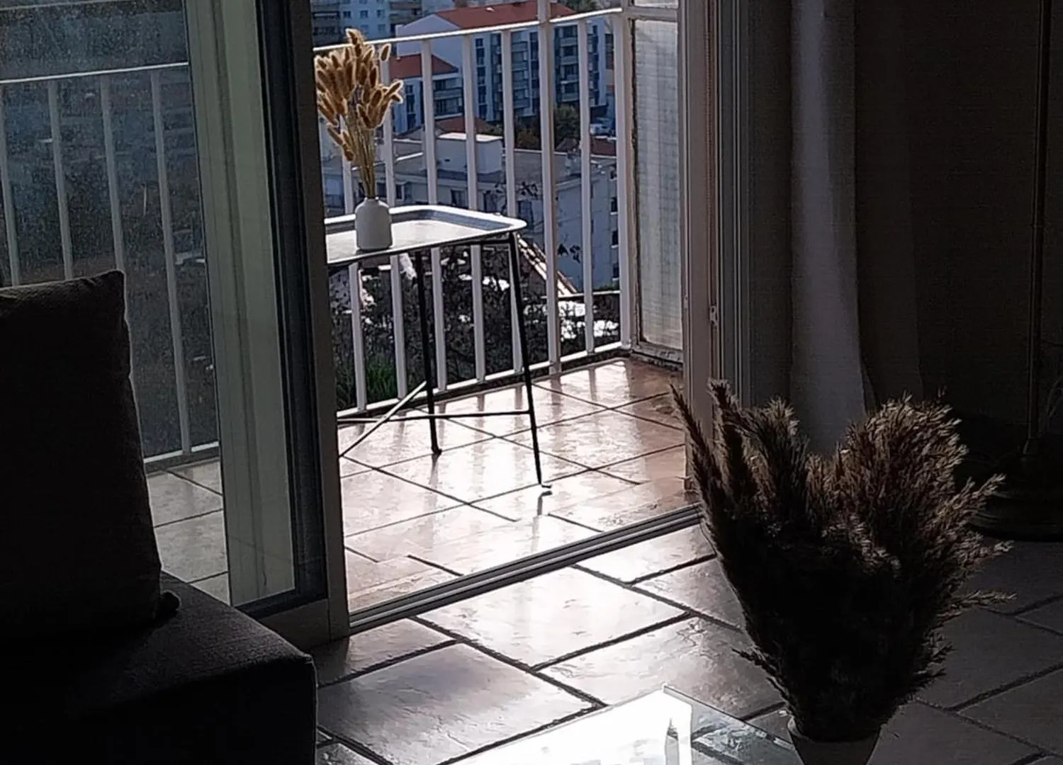 شقة Appartement 4 Pieces Avec Vue Mer Et Stationnement Prive A نيس