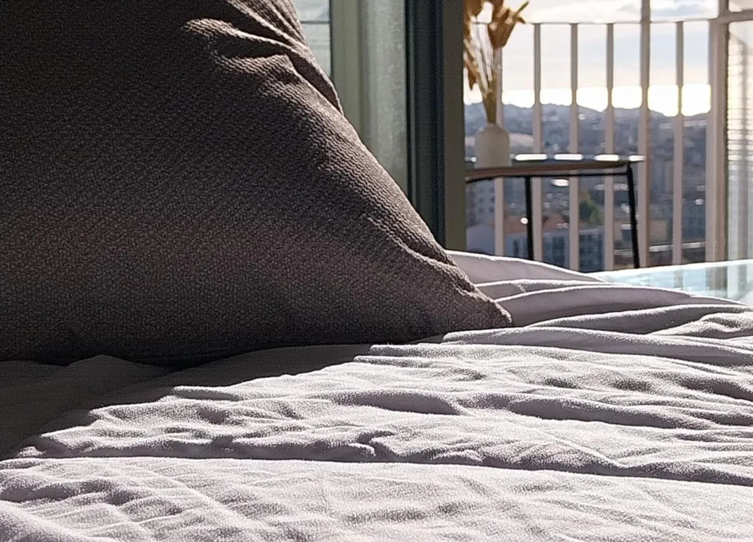 Appartement 4 Pieces Avec Vue Mer Et Stationnement Prive A نيس 0*,